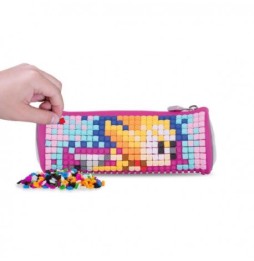 Pencil case rotund cu panou creativ Pixie Crew