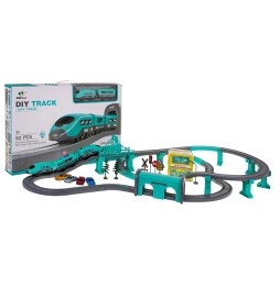 Train Station with Accessories 92-piece Set