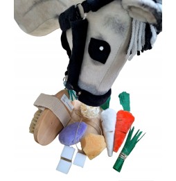 Delicii pentru hobby horse cu accesorii