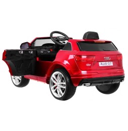 Audi Q7 quattro s-line red with remote and radio mp3