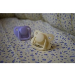 Filibabba Soothing Pacifiers 2 pcs. 6m+ Pale Banana