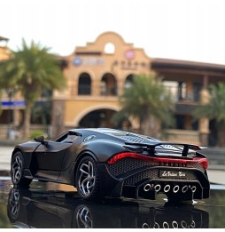 1:32 Bugatti La Voiture Noire Model Car