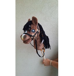 Hobby Horse Nuc Brown cu Pată Albă