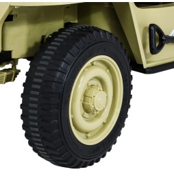 Mașinuța militară retro strong pentru 3 copii 4x4