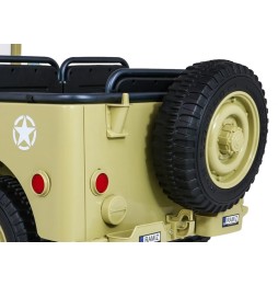 Autko wojskowe retro strong dla 3 dzieci, napęd 4x4, schowki