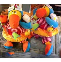 Tolo Toys Pinguin în vacanță 43cm