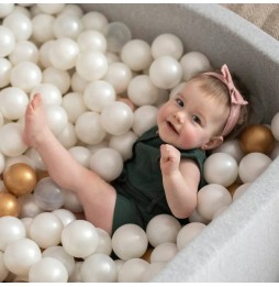 Square White Dry Pool with Balls