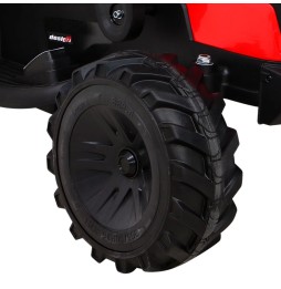 Pojazd traktor z przyczepą 720-t w kolorze czerwonym