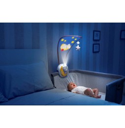 Chicco Next2Moon Canopy with Projector