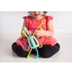 Zippee Tug Sensory Toy 18m+