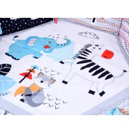 Contrasting Baby Play Mat with Balls