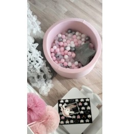 Ball Pool in Powder Pink with 200 Balls