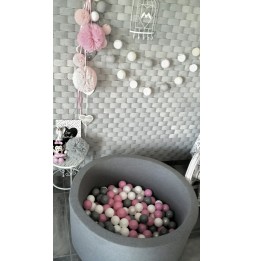 Gray Ball Pit with Balls 40x90 cm