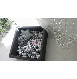 Square Ball Pit with 400 Balls in Graphite