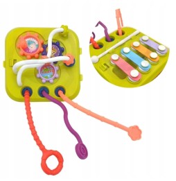 Woopie Baby activity cube for children