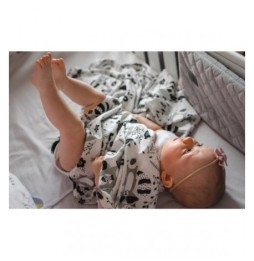 Cotton Swaddle with Pom-Poms for Kids