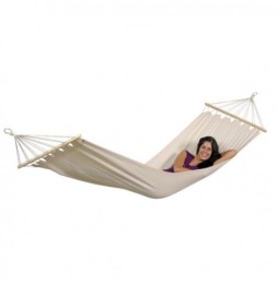 Tobago hammock with spreader bars - comfortable and durable