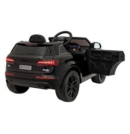 Vehicul Audi Q7 NEW LIFT Negru - jucărie pentru copii