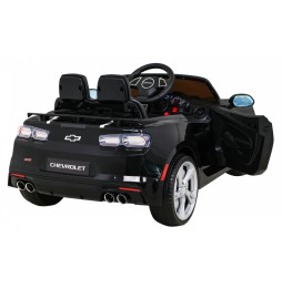 Chevrolet Camaro 2SS pe acumulator negru cu telecomandă