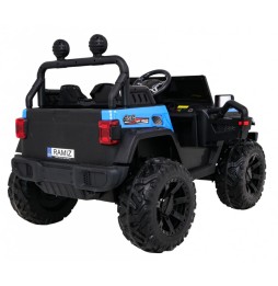 Niebieski pojazd Master Of Terrain z napędem 4x4 - dla dzieci