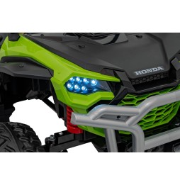 Vehicul off-road Honda Talon 4x4 verde