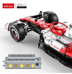 1:8 Alfa Romeo F1 C42 Model 2261 Pieces