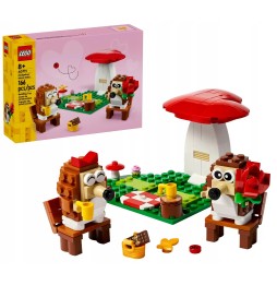 Set LEGO Picnic cu Iepurași 40711