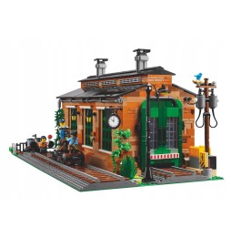 LEGO BrickLink 910033 Gara veche + breloc