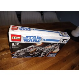 LEGO 7673 Star Wars Magna Guard Starfighter