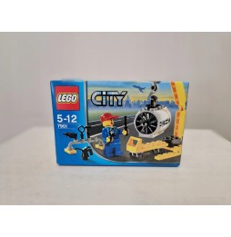 LEGO City 7901 Mecanicul de avioane