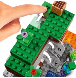 LEGO Minecraft Mina Părăsită cu Păianjen 248 piese