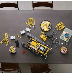 LEGO Technic 42146 Żuraw gąsienicowy Liebherr