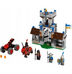 LEGO 70402 Castle Attack on the Watchtower