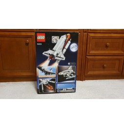 LEGO Creator 10213 Shuttle Adventure