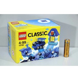 LEGO Classic 10706 - Niebieski zestaw kreatywny