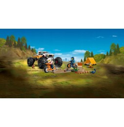 LEGO City 60387 Mașină 4x4 cu cort