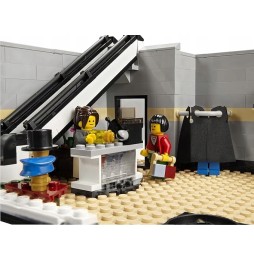 LEGO Creator Expert 10211 Grand Emporium