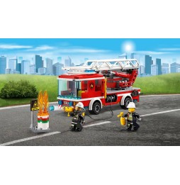 LEGO City 60107 Mașină de Pompieri cu Scară