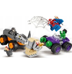 LEGO Marvel Hulk împotriva Rhino - Set 4+