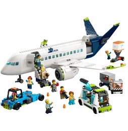 LEGO City avion de pasageri 913 piese