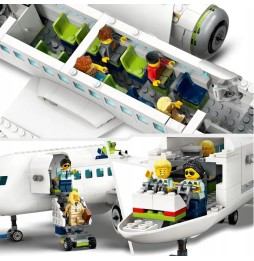 LEGO City avion de pasageri 913 piese