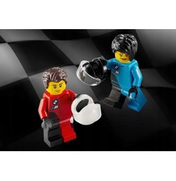 LEGO Speed Champions BMW M4 GT3 and M Hybrid V8