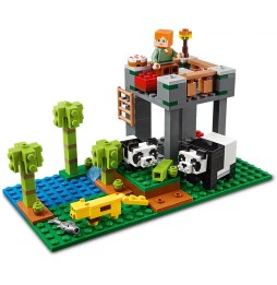 Set LEGO Minecraft 21158 Grădinița pentru Pandă