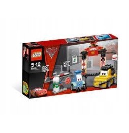 Lego Cars Tokyo Pit Stop 8206 - LEGO Set