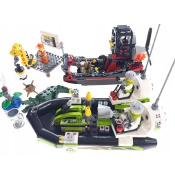 LEGO Racers 8899 Crocodili în mlaștină - Set de Cărămizi