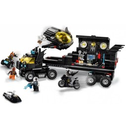 LEGO 76160 Baza Mobilă a lui Batman