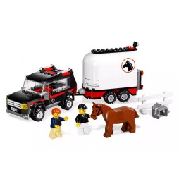 LEGO City 7635 Horse Trailer