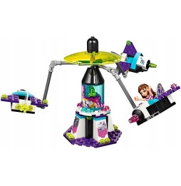 Lego 41128 Space Carousel in Amusement Park