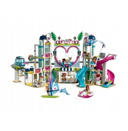 LEGO Friends - Complex Turistic în Heartlake 41347