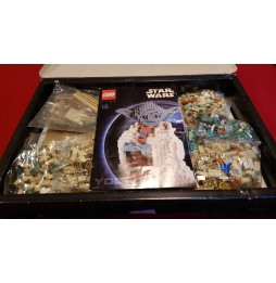 LEGO Star Wars 7194 Yoda UCS - Cutie Deschisă